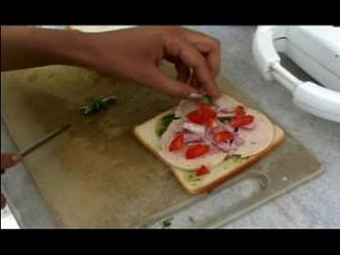 Nasıl Hint Yapmak Sandviç Dolması: Nasıl Bir Tavuk Salam Sandviç Yapmak