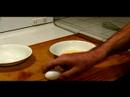 Nasıl Ananas Ve Zencefilli Kek Yapmak İçin : Ananas Ve Zencefilli Kek İçin Yumurtaları Ayırmak  Resim 3