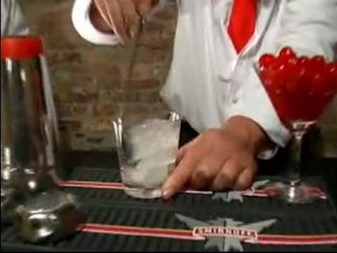 Nasıl Barmenlik Ve Yapmak Kokteyller Yapılır: Beyaz Rusya İçin Malzemeler Resim 1