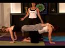 Partner Yoga Kılavuzu: Kedi Tahta Ve Dans Eden Köpek Ortak Yogada Pozlar Resim 3