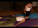 Partner Yoga Kılavuzu: Nasıl Savasana'dan Partner Yoga Yapılır Resim 3