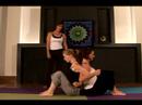 Partner Yoga Kılavuzu: Poz Partner Yoga Ayakta İçin Geçiş Resim 3