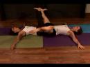 Partner Yoga Kılavuzu: Ayak Pozlar Uzanıyor Partner Yoga İle Resim 4
