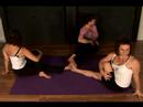 Partner Yoga Kılavuzu: Üç Kişi Ortak Yoga Spinal Katlanmış Resim 4