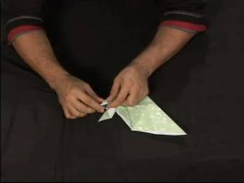 Nasıl Bir Origami Akbaba Yapmak : Origami Akbaba Ters Kıvrımlar Manipüle  Resim 1