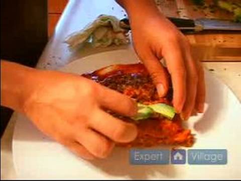 Nasıl Meksika Böreği Yapmak: Sığır Eti Ve Tavuk Enchiladas Kaplama
