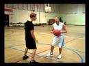 Nasıl Basketbol Becerilerini Geliştirmek İçin: Nasıl Bir Basketbol Arkasından Top Sürmek İçin Resim 3