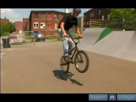 Temel Freestyle Bmx Tricks: Uygun Tekniği İçin 180 Bmx Bisiklet Hüner Resim 1
