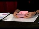 Sevgililer Günü El Sanatları Yapmak: Bankası İçin Bir Origami Sevgililer Kutusu Montaj Resim 3