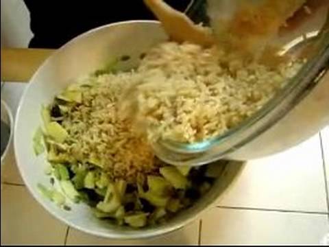 Apple Pirinç Salatası Tarifi: Pirinç Apple Pirinç Salatası İçin Ekleme