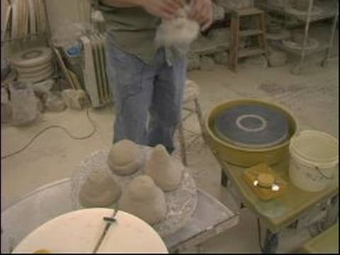 Nasıl Kil Kase: Çanak Çömlek Yapımı Temelleri : Kil Kase Yapmak İçin Kil Hazırlanması 