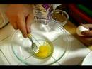 Mantarlı Börek Tarifi: Yumurta Ve Süt Karışımı Yapmak İçin Mantarlı Börek