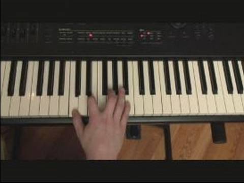 Nasıl Piyano 7. Akorları : Dominant 7 Akoru Kök Pozisyon Hakkında Bilgi edinin 