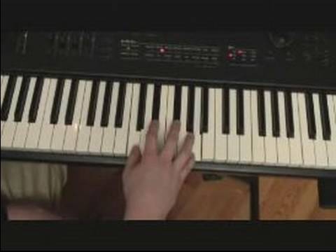 Nasıl Piyano Üzerinde Azalmış Akorları Play: Azalmış 7, 2 Pozisyon Piyano Chord Hakkında Bilgi Edinin