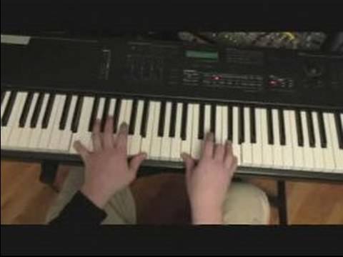 Nasıl Piyano Üzerinde Azalmış Akorları Play: Azalmış 7 Piyano Akor İlerlemeler Hakkında Bilgi Edinin