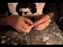 Nasıl Bir Jilet Bilezik Yapmak: Bir Jilet Bileziğinde Düğüm Tying Bitirmek