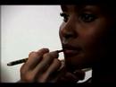 Nasıl Renk Kadınlar İçin Makyaj Uygulamak İçin: Allık Afro-Amerikan Kaplamasına Uygulamak Nasıl Resim 4