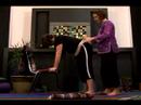 Doğum Öncesi Yoga Dersi : Sandalye Prenatal Yoga İçin Squat  Resim 3