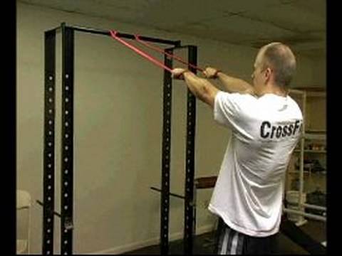 Üst Vücut Egzersizleri Cross Fitness : Yüz Egzersiz Çek Yapıyor 