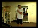 Üst Vücut Egzersizleri Cross Fitness : Yüksek Çekme Kettlebell Üst Vücut Egzersiz Yapıyor  Resim 4