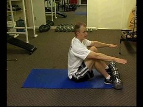 Çapraz Eğitim Çekirdek Vücut Egzersizleri: Otur Ups İçin Çekirdek Egzersiz Yapmak İçin Sıcak
