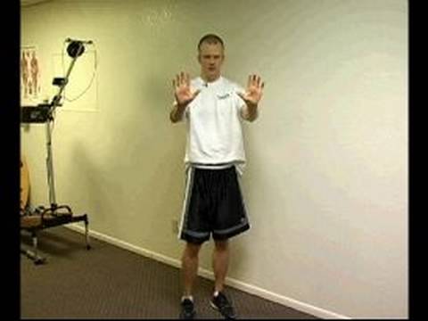 Üst Vücut Geliştirme Egzersizleri Çapraz: Üst Vücut Egzersiz Yukarı Hareketten İtin Yapıyor