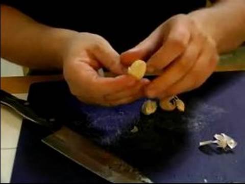 Wasabi Patates Püresi Tarifi: Sarımsak Wasabi İçin Peeling Patates Püresi