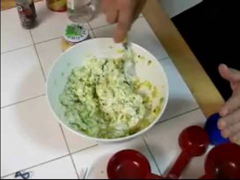 Amerikan Patates Salatası Tarifi: Amerikan Patates Salatası İçin Sos Yapmak Resim 1