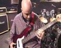 Gitar Ve Bas Riffleri Ve Stilleri: Bas Gitar Akorları Oynamayı Öğrenmek Resim 3