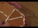 Nasıl Graham Kraker Gösterişli Evler Yapmak: Graham Kraker Gingerbread House Çatısı Ekleme Resim 4