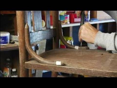 Nasıl Onarım Ve Eski Bir Sandalye Geri Yüklemek İçin: Nasıl Sandalye Destekler Kaldırmak İçin