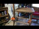 Nasıl Onarım Ve Eski Bir Sandalye Geri Yüklemek İçin: Nasıl Sandalye Kelepçe
