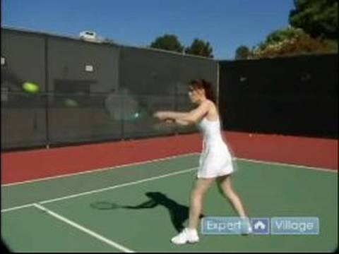 Tenis Sporu Nasıl Oynanır : Tenis Sporunun Kısa Bir Vuruş Vurmak İçin Nasıl  Resim 1