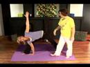 Sivananda Style Yoga: Sun Saygılarımla Ve Daha Fazla : Sivananda Yoga Genişletilmiş Açı Değişimi Resim 4