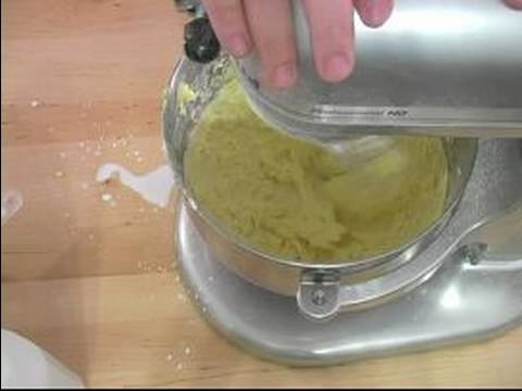 Nasıl Angel Cookies Yapmak: Nasıl Krema İçin Malzemeyi Karıştırma Yapılır Resim 1
