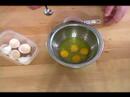 Nasıl Angel Cookies Yapmak: Nasıl Angel Çerezleri İçin Vanilya Ve Yumurta Karışımı Resim 4