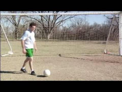 Futbol Topu Vurmak İçin Nasıl Futbol Beceri Ve Teknikleri Çekim : 
