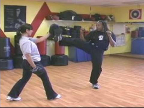 Dövüş Sanatı Jeet Kune Do Teknikleri : Hilal Tekme Hareket Jeet Kune 