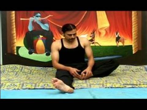 Formda Kalmak İçin Yoga Egzersizleri : Sol Diz Yoga Egzersizleri
