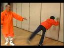 Shaolin Kung Fu Uzanıyor Ve Hamle: Shaolin Kung Fu Kick Geri