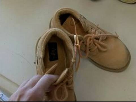 Çocuk Giyim Alış: Çocuk Satın Alma Ayakkabı Ve Giyim