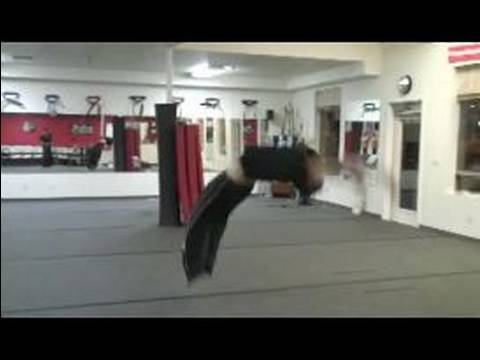 Yuvarlak Bir Arka Kapak İçine Yapmak İçin Nasıl Jimnastik Hareketleri Takla : 