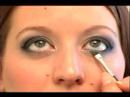 Mavi Göz Farı İpuçları : Uygulama Kalem Eyeliner Resim 4