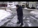 Nasıl Driveway Ve Kaldırım Deice: Buz Kıracağı Driveway Tuzlama İçin Kullanma Resim 4