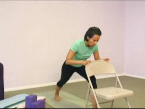 Gelişmiş Yoga Poses: Sandalye Yoga Uyluk Streç Desteği