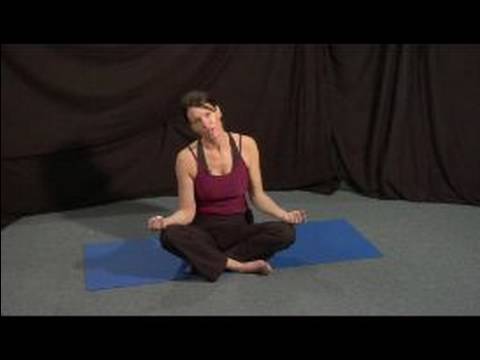 Yoga Egzersizleri Soğumasını: Yoga Yan Servikal Streç Resim 1
