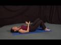 Yoga Egzersizleri Soğumasını: Göğüs Diz Yoga Poz