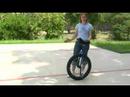 Off-Road Tek Tekerlekli Sirk Bisikletine Binme: Engel Atlama İçin Tek Tekerlekli Sirk Bisikletine Uygulama Resim 3