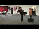 Taekwondo Başladı: Tekvando Skip Kanca Tekme Resim 4
