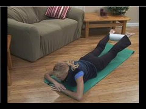 Kağıt Havlu Fitness Egzersizleri: Anasayfa Pilates Egzersizleri: Eğilimli Bacak Kaldırma
